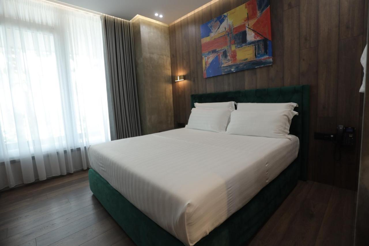 Vlorë Ap Hotel Boutique מראה חיצוני תמונה