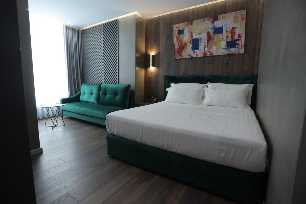 Vlorë Ap Hotel Boutique מראה חיצוני תמונה