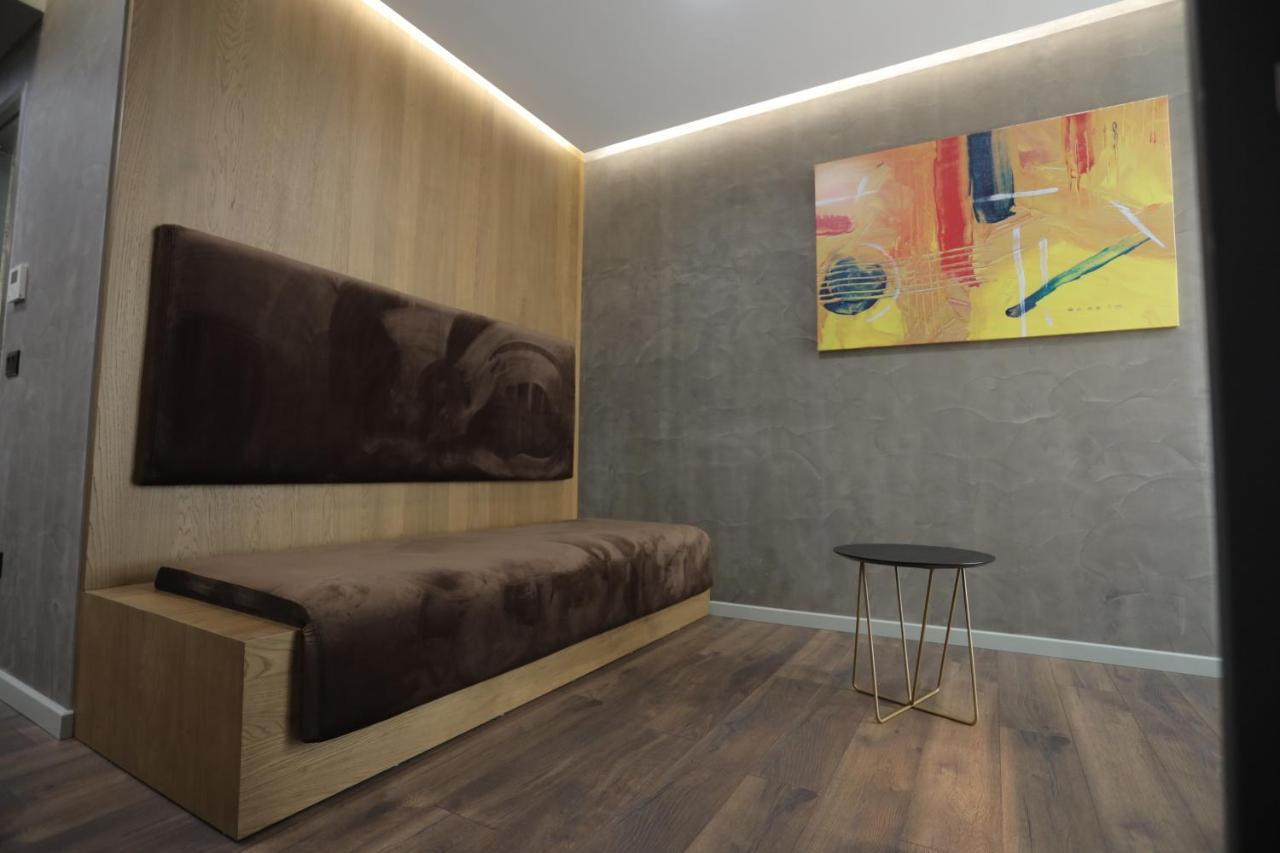 Vlorë Ap Hotel Boutique מראה חיצוני תמונה